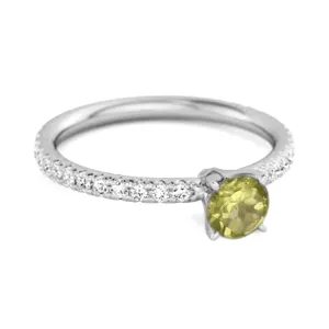 0.25 Ctw Peridot 925 Sterling Silver Bridal Engagement Ring