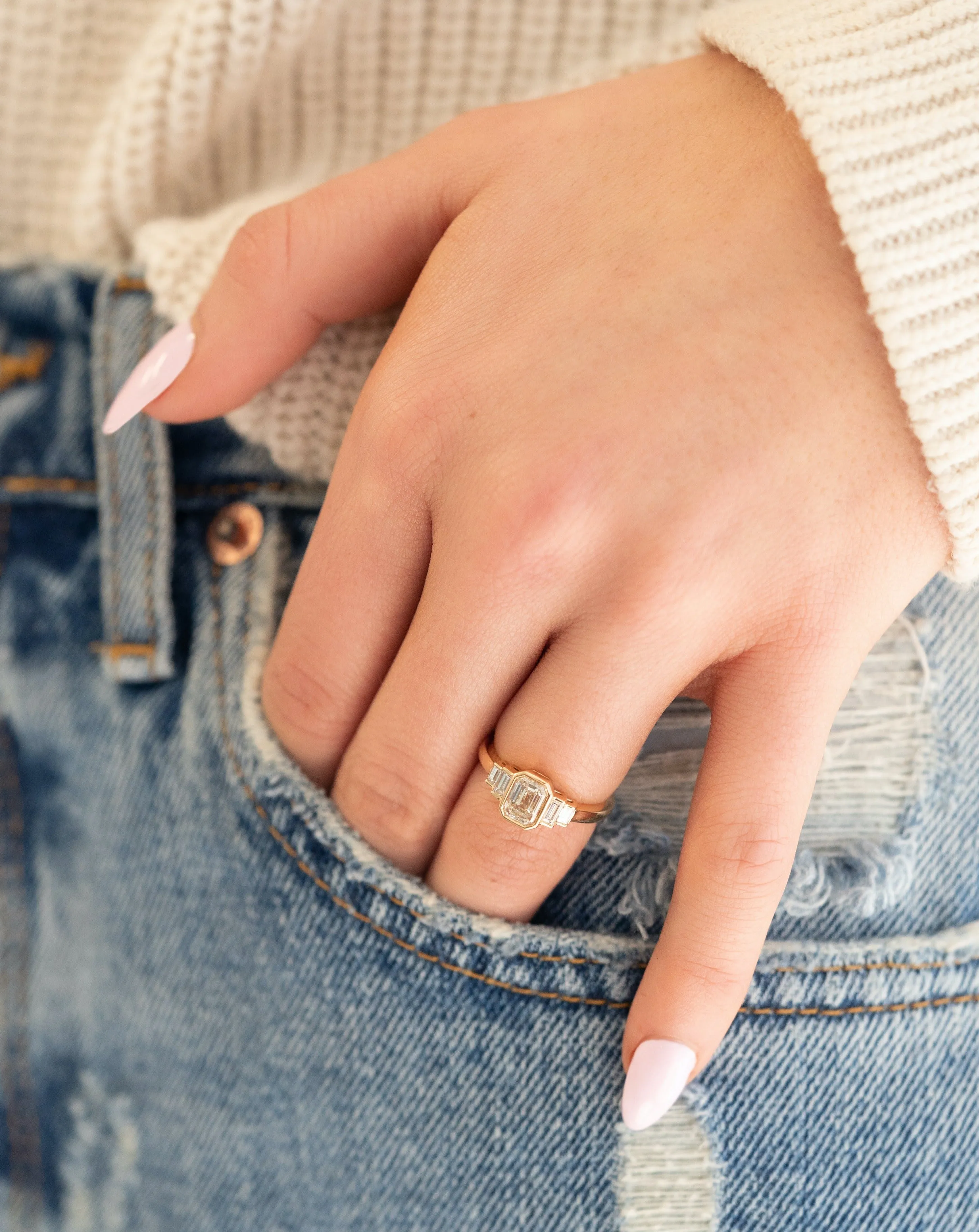 1.24 CTW. Art Deco Ring