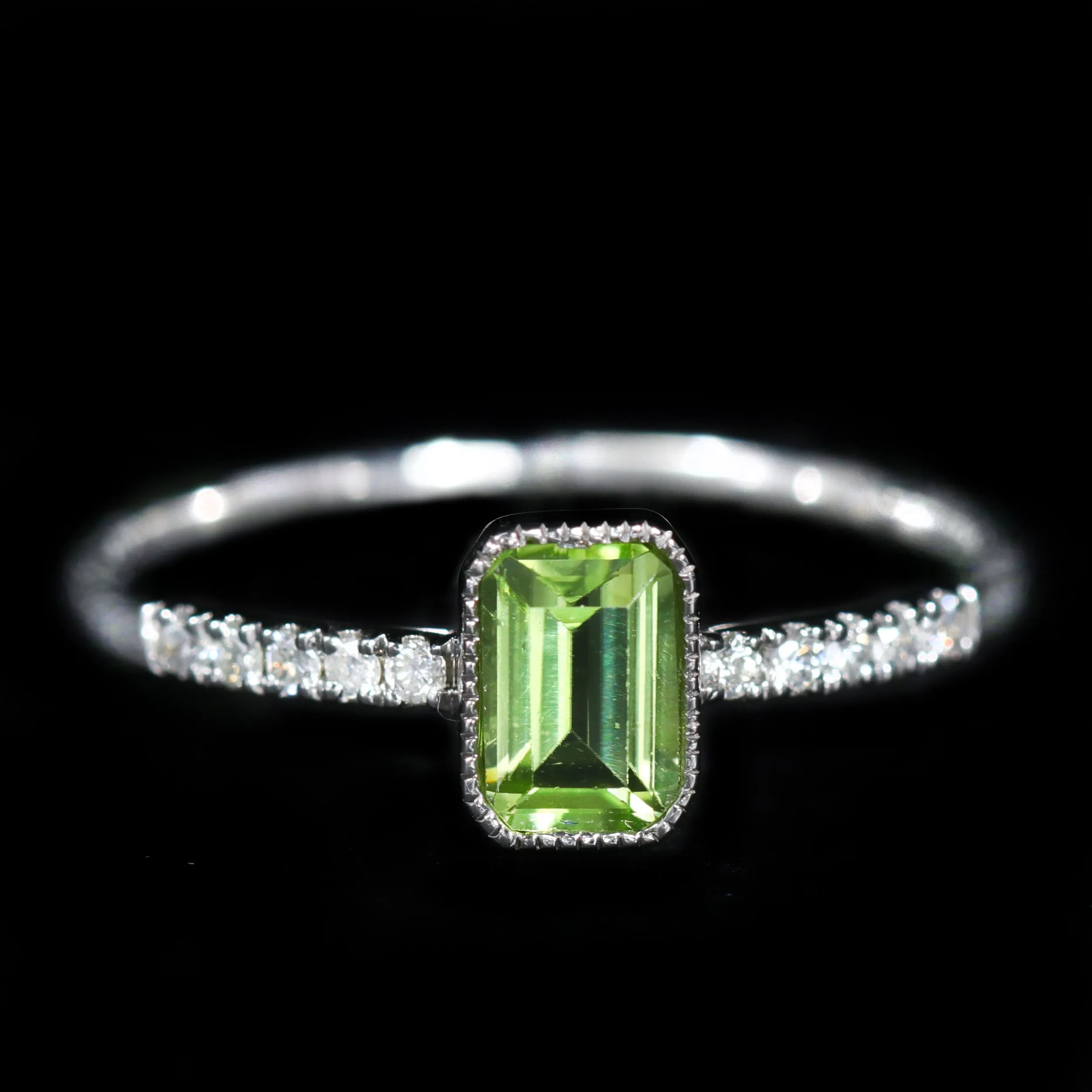 14K White Gold 0.64 Carat Peridot and Diamond Ring