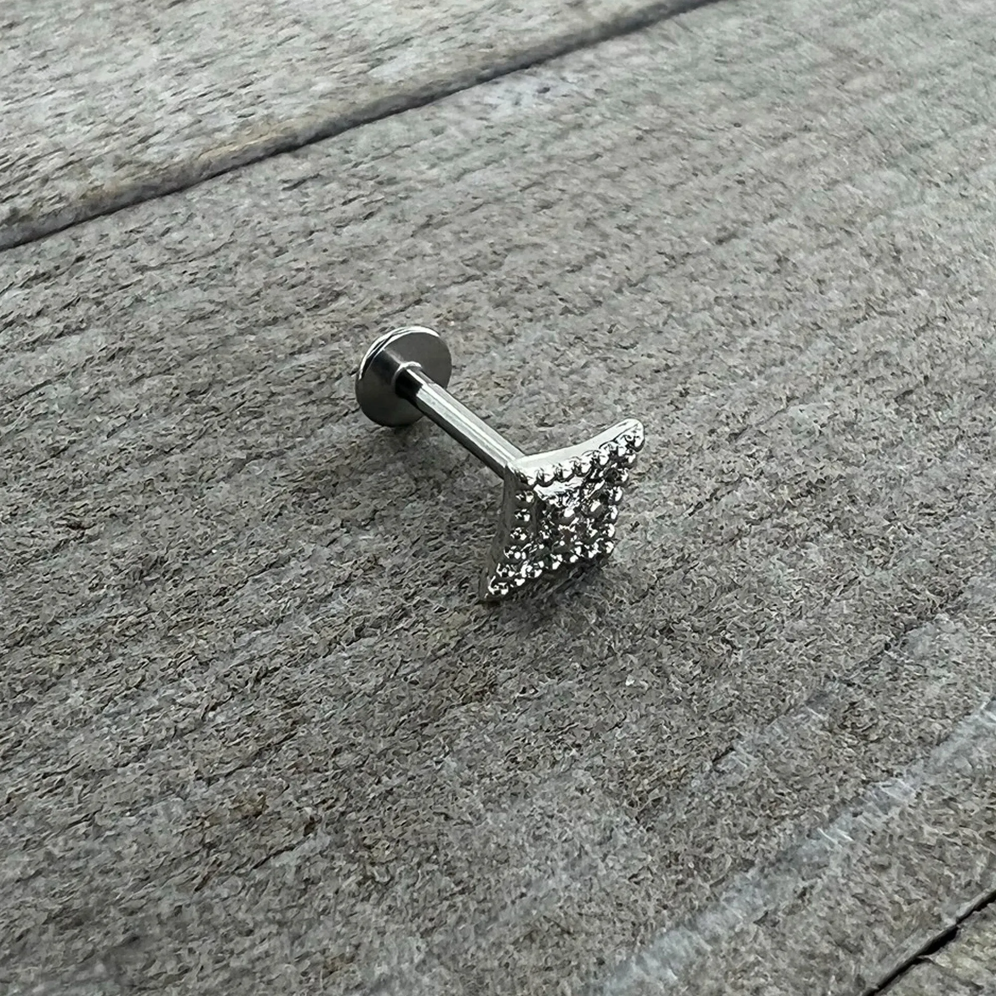 16 Gauge 5/16 Clear Gem Deco Textured Rhombus Labret Monroe Tragus