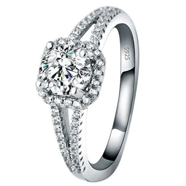 1.9 Carat Zircon Wedding Ring