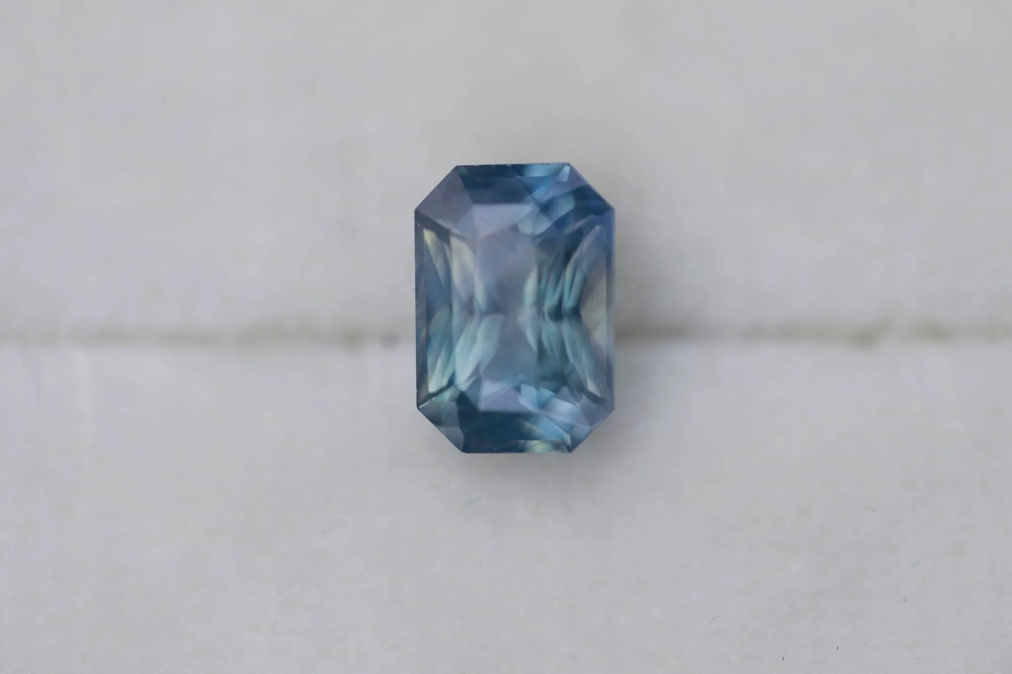 2.04 ct beautiful opalescent sapphire