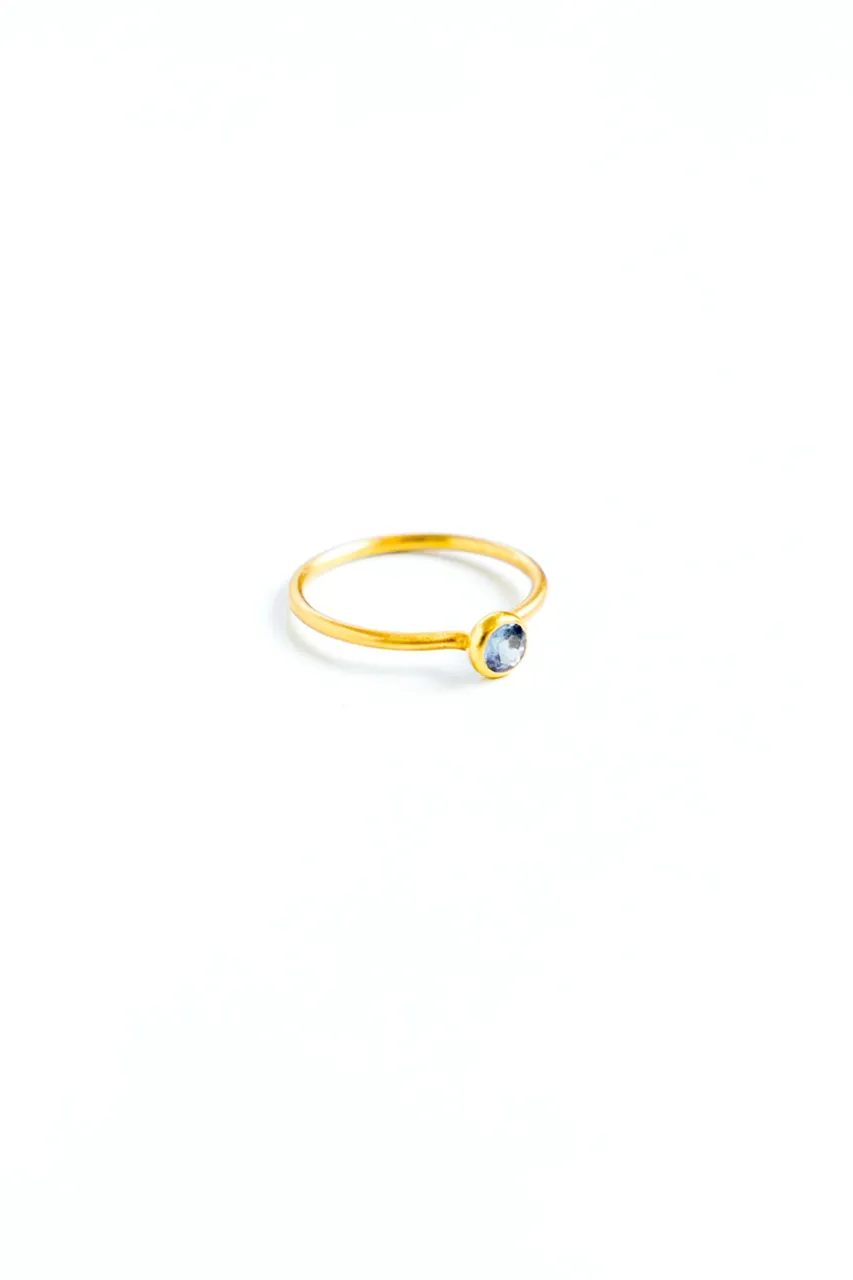 22K Yellow Gold Tanzanite Miniature Princess Ring