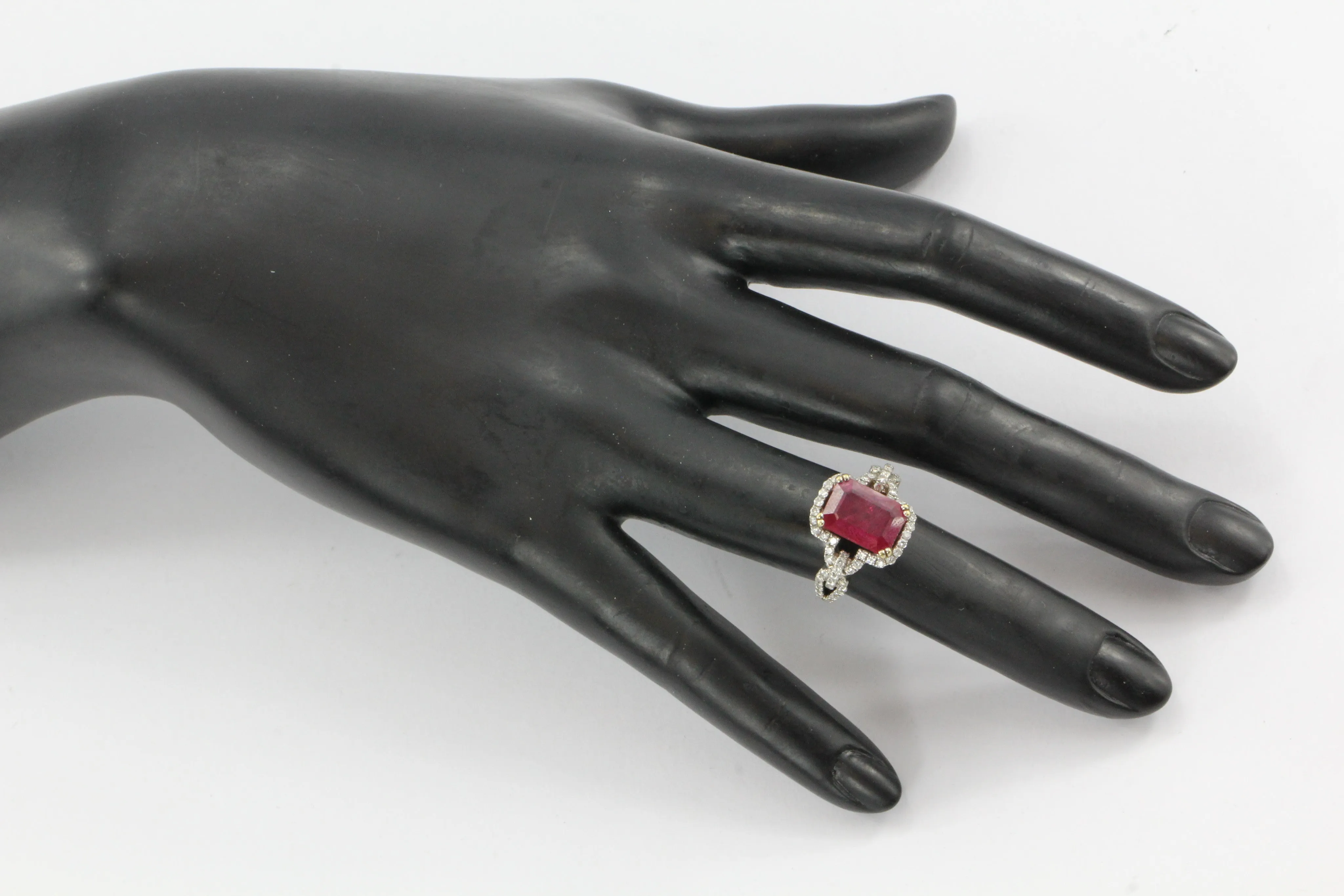 4.5 Carat Natural Ruby in 18K White Gold & Diamond Setting Ring GIA Certified