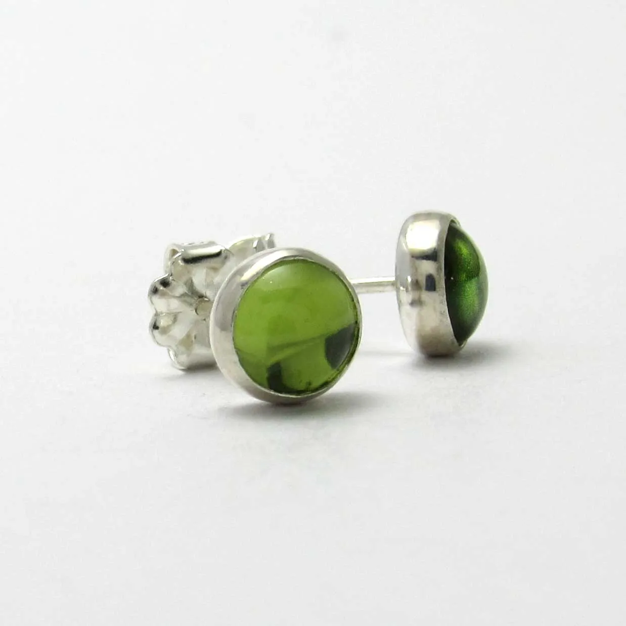 6mm Peridot Stud Earrings