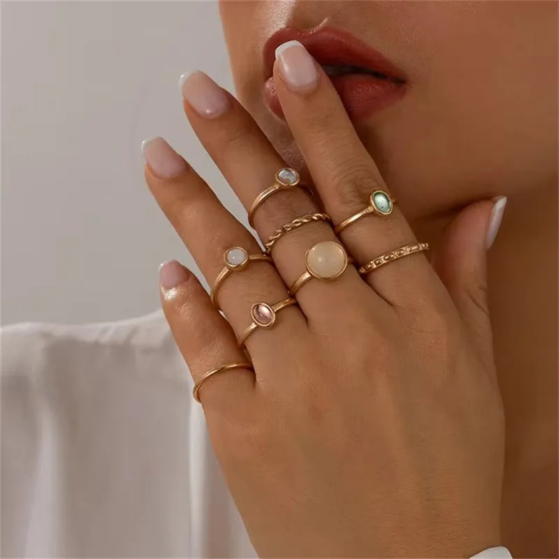 8Pcs/Set Elegant Round Crystal Rings for Lady