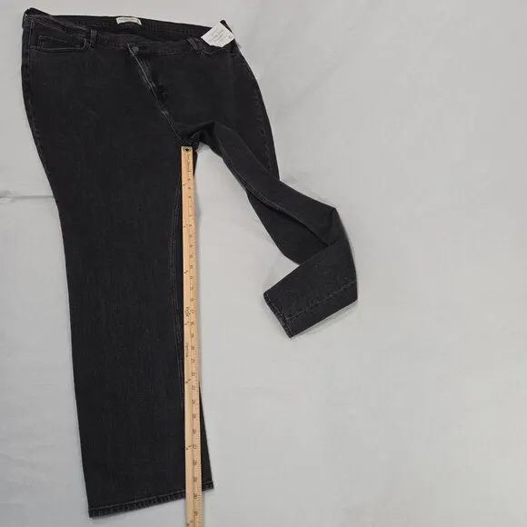 ABERCROMBIE &amp; FITCH The '90s Slim Straight Hi-Rise Black Jeans Size 36/22R NEW!