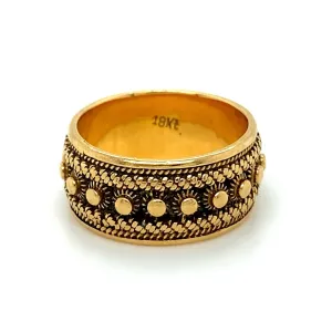 Amazing Vintage Sun Patterned 18K Yellow Gold Wide Wedding Band.