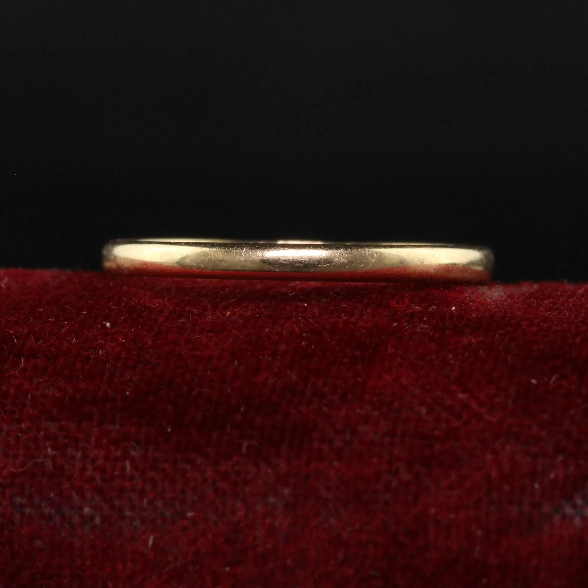 Antique Art Deco 14K Yellow Gold Thin Classic Engraved Wedding Band - Size 7