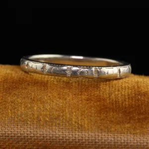 Antique Art Deco 18K White Gold Engraved Wedding Band