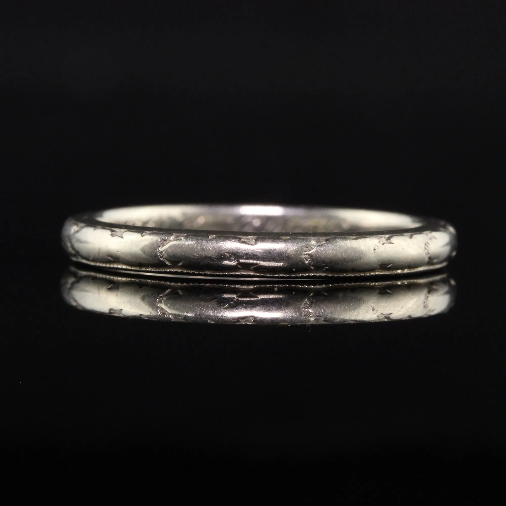 Antique Art Deco 18K White Gold Orange Blossom Engraved Wedding Band