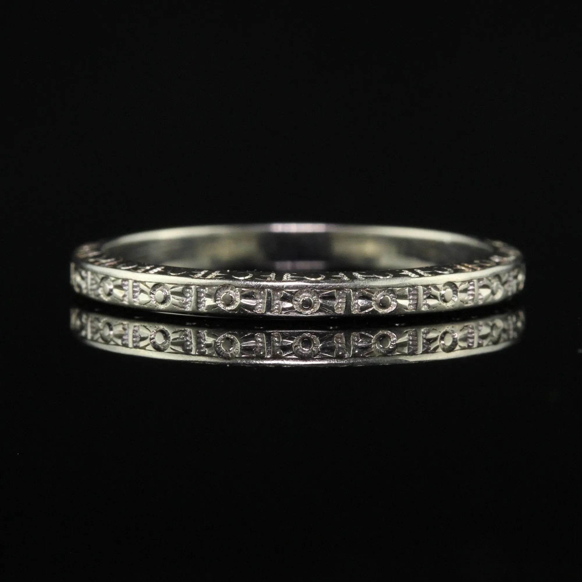 Antique Art Deco 18K White Gold Priscilla Engraved Wedding Band - Size 6 3/4