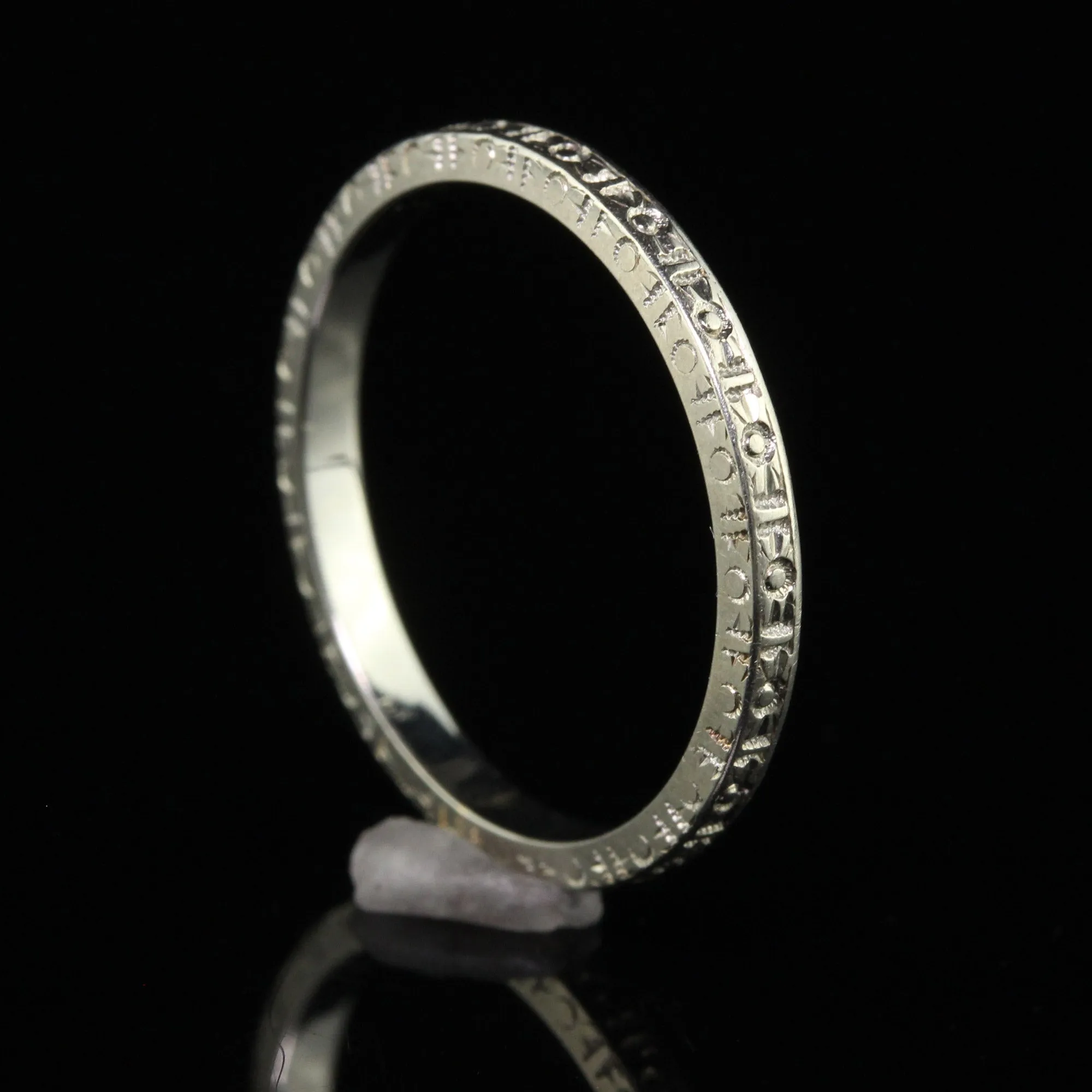 Antique Art Deco 18K White Gold Priscilla Engraved Wedding Band - Size 6 3/4