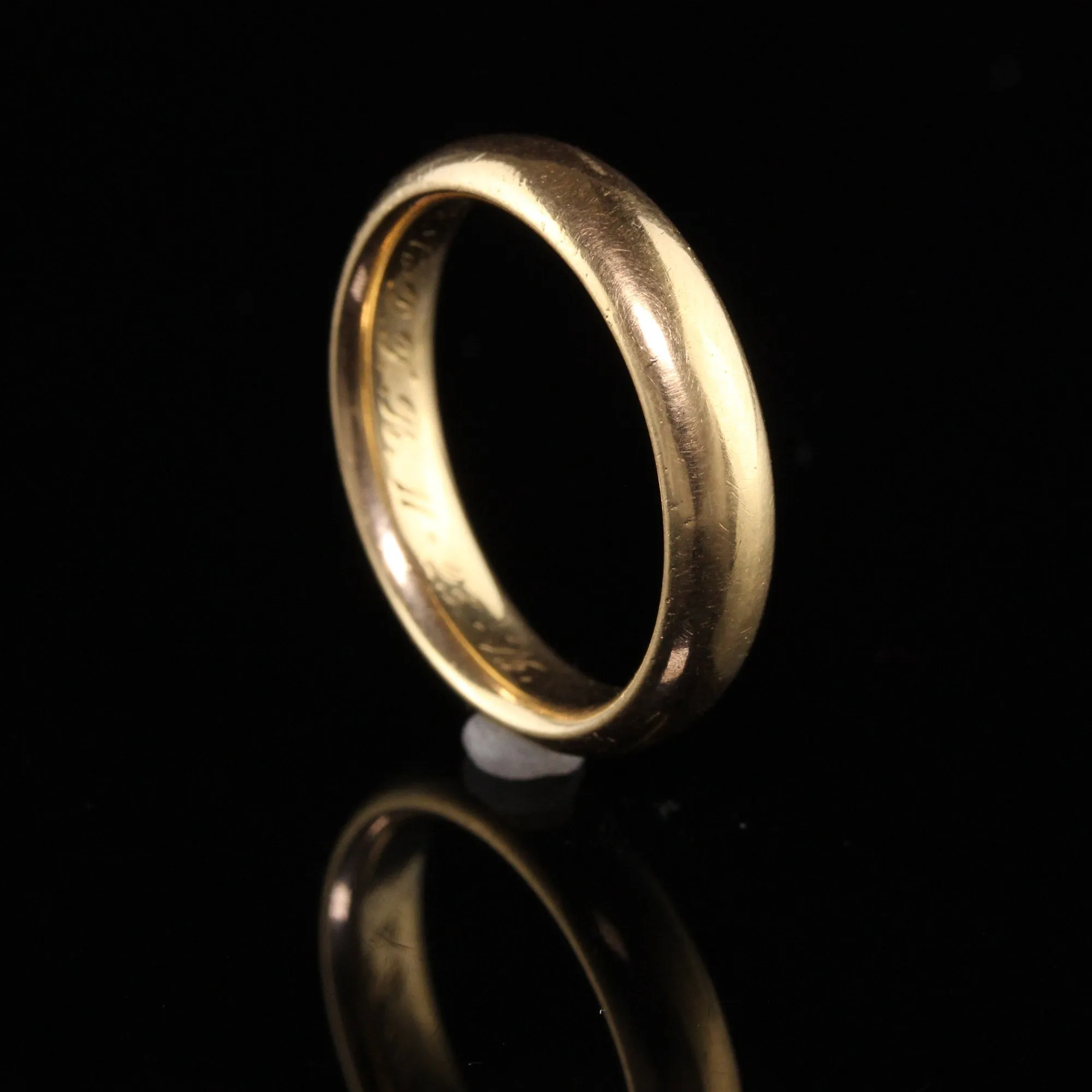 Antique Art Deco 18K Yellow Gold Classic Engraved Band - Size 7 3/4
