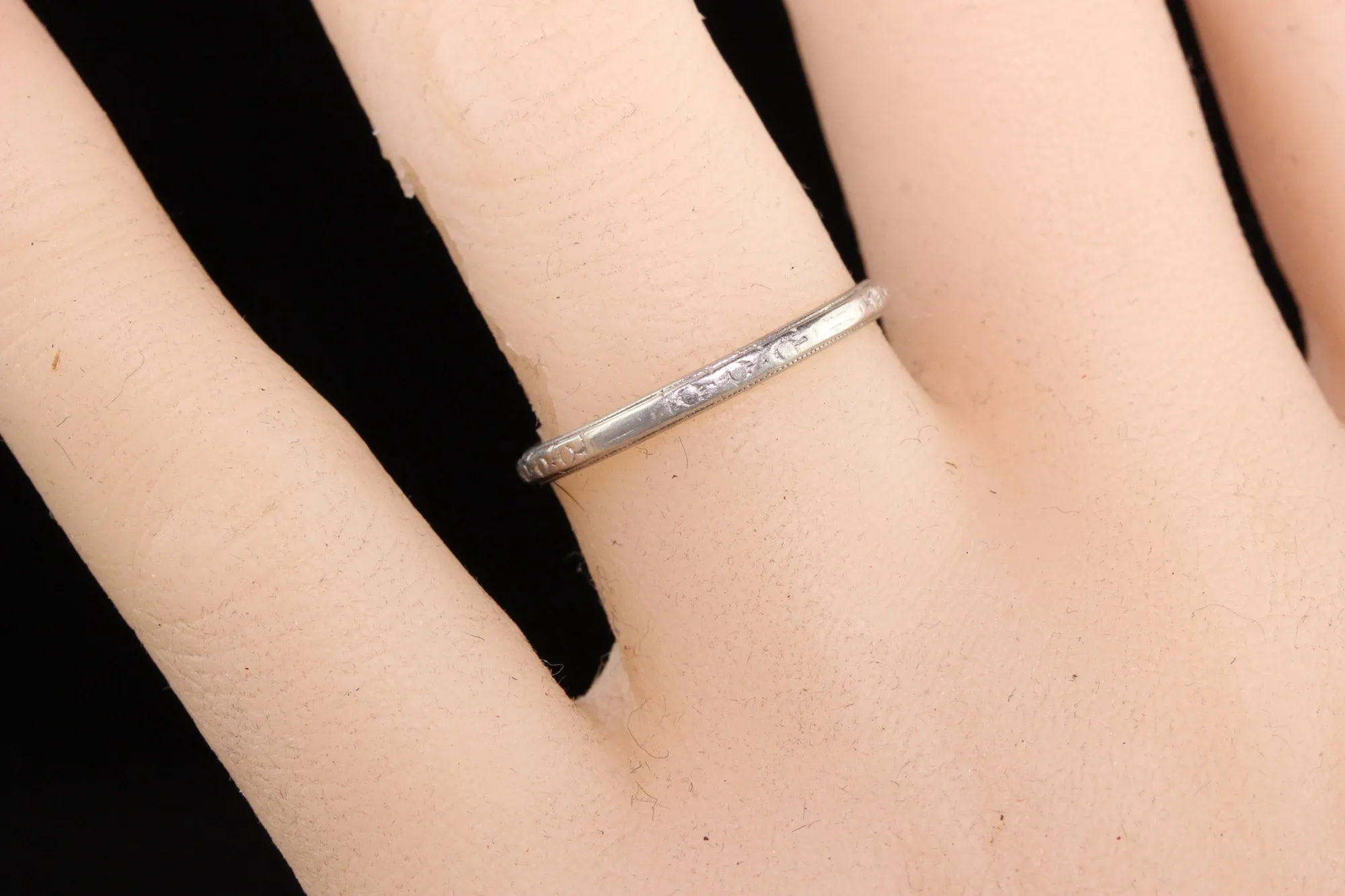 Antique Art Deco Platinum Engraved Wedding Band - Size 7 1/2