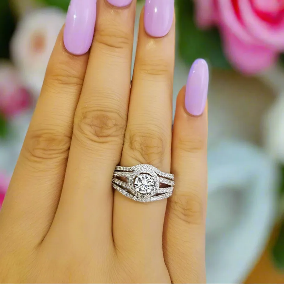 Beautiful 3-Piece Diamond Bridal Ring Set