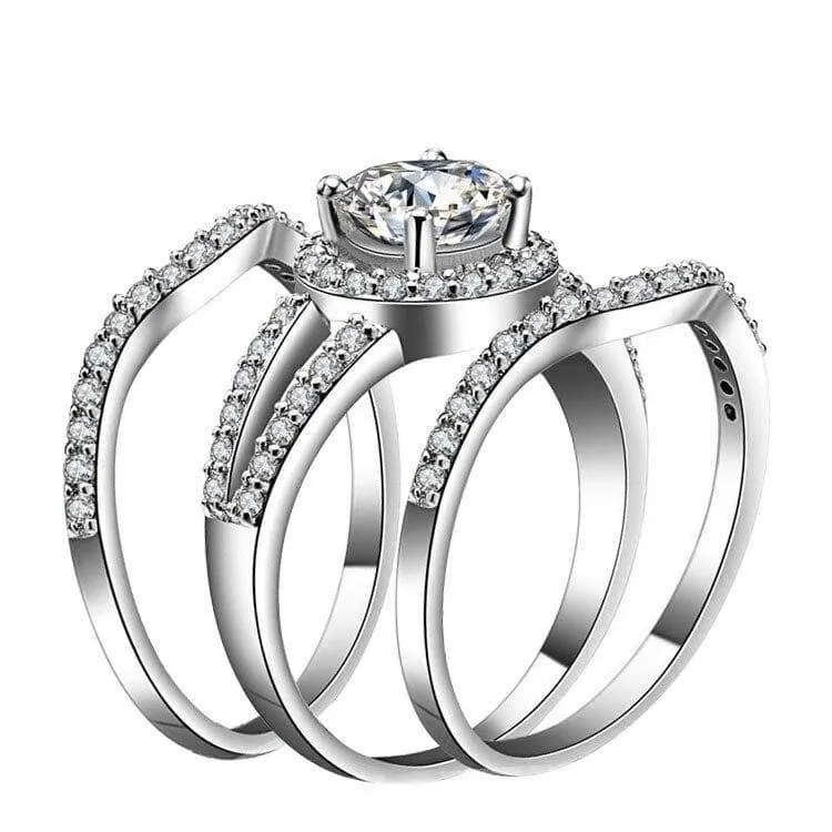 Beautiful 3-Piece Diamond Bridal Ring Set