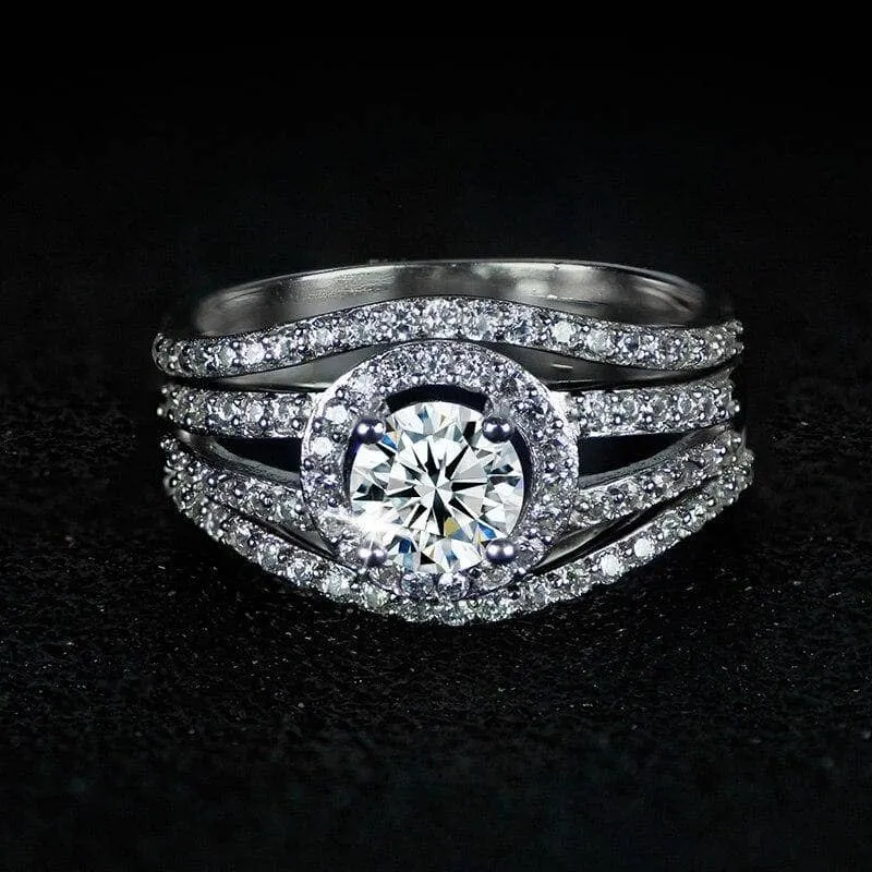 Beautiful 3-Piece Diamond Bridal Ring Set