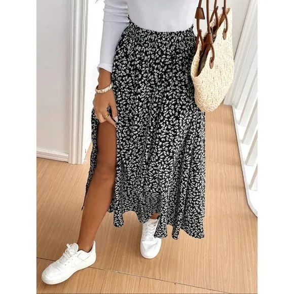 Boho floral print maxi skirt thigh slit navy blue