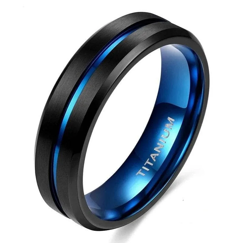 Centre Groove Titanium Men's Wedding Band