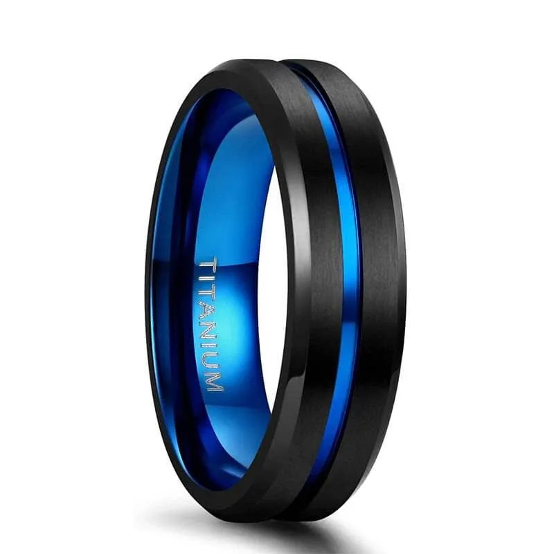 Centre Groove Titanium Men's Wedding Band