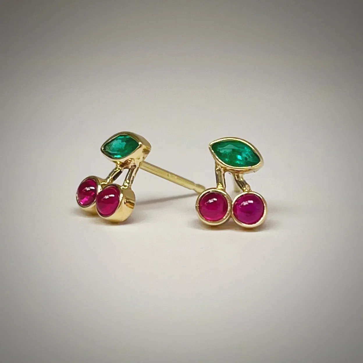 Cheri Stud Earrings