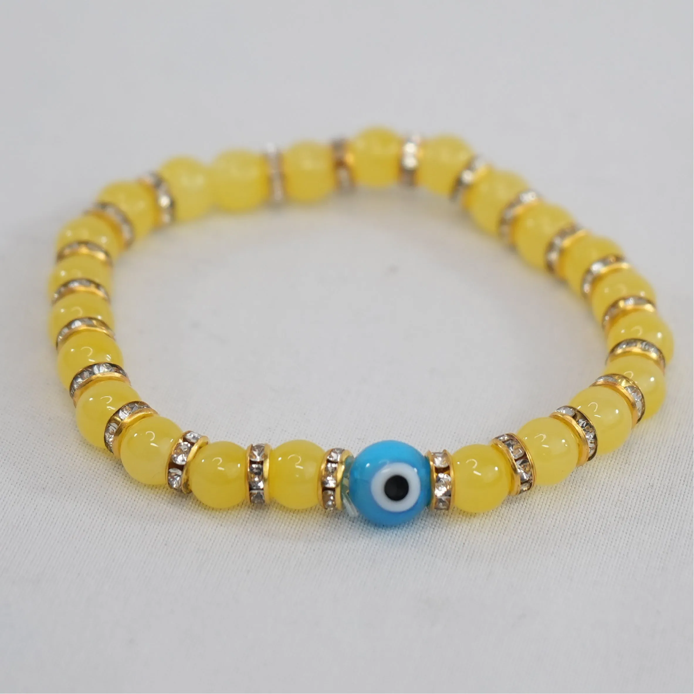 Coastal Charm Evil Eye Bracelet: Stylish Protection