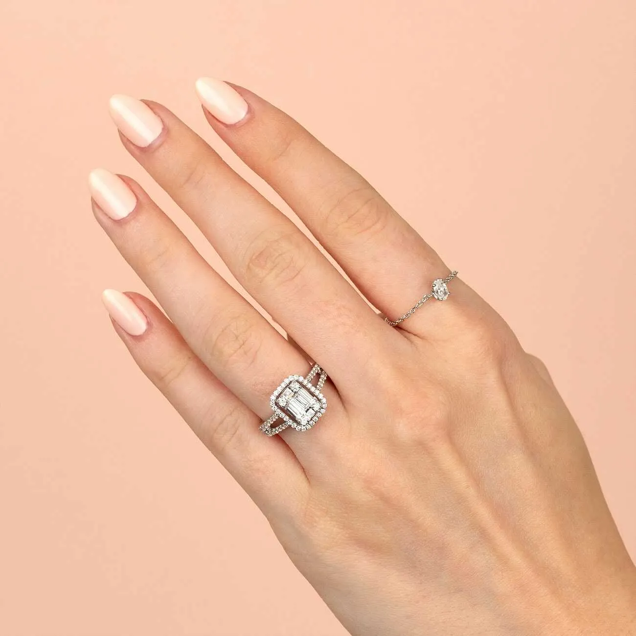 Diamond Oval Chain Ring 14K