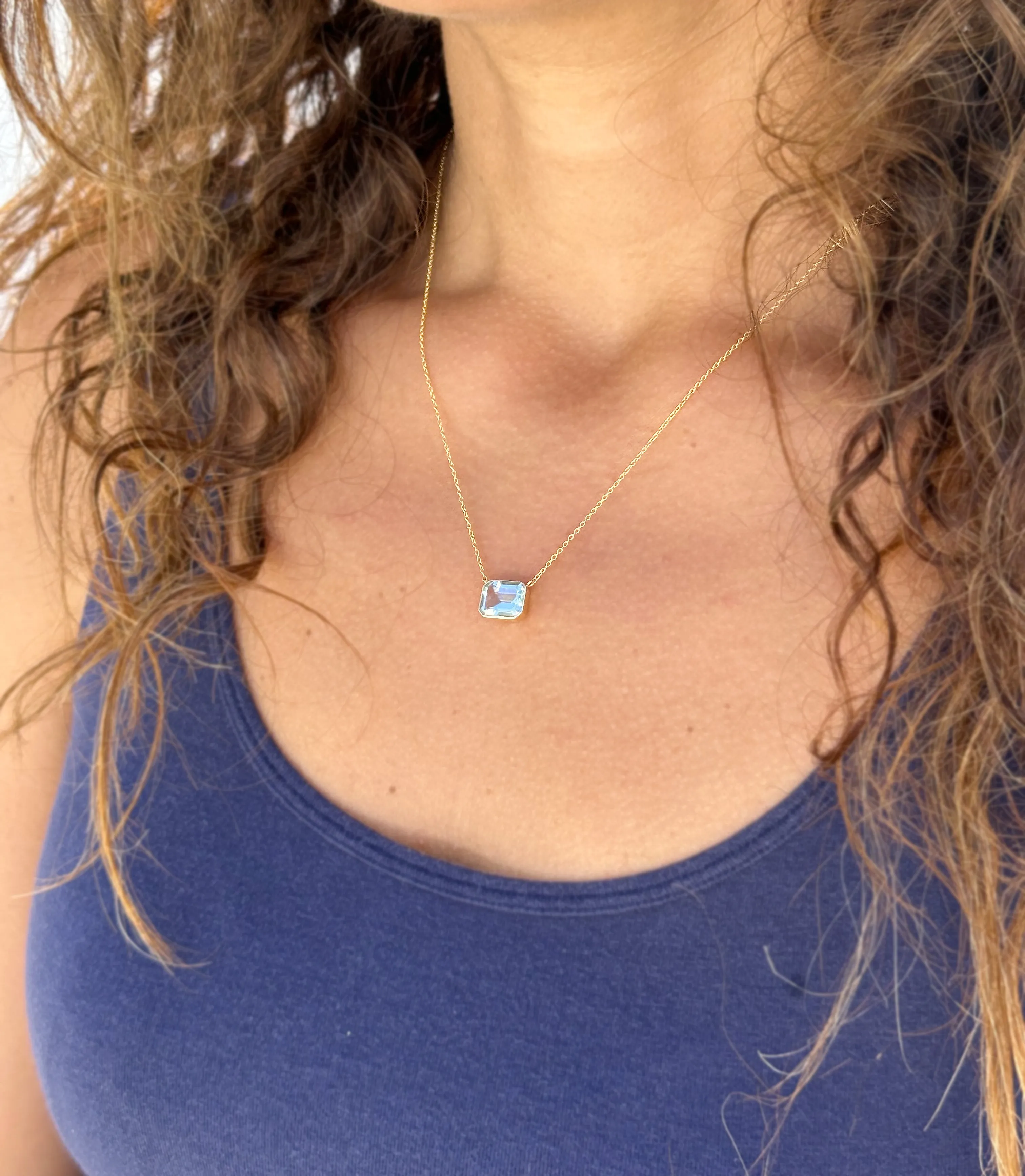 Emerald Natural Aquamarine Bezel Set Solitaire Necklace Minimalist Dainty 14k Solid Yellow Gold Chain Pendant Bridal Anniversary Gift 2.75ct
