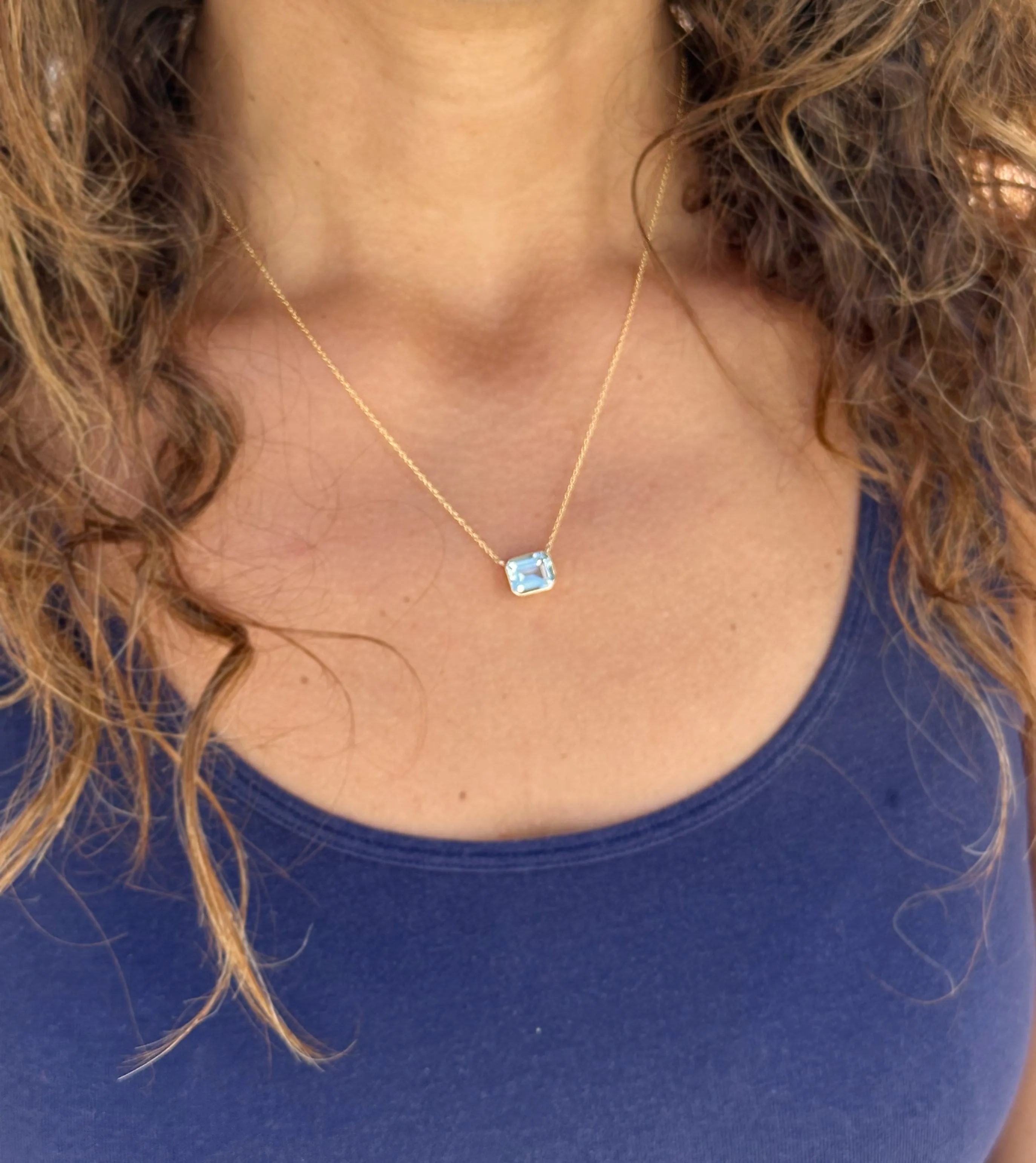 Emerald Natural Aquamarine Bezel Set Solitaire Necklace Minimalist Dainty 14k Solid Yellow Gold Chain Pendant Bridal Anniversary Gift 2.75ct
