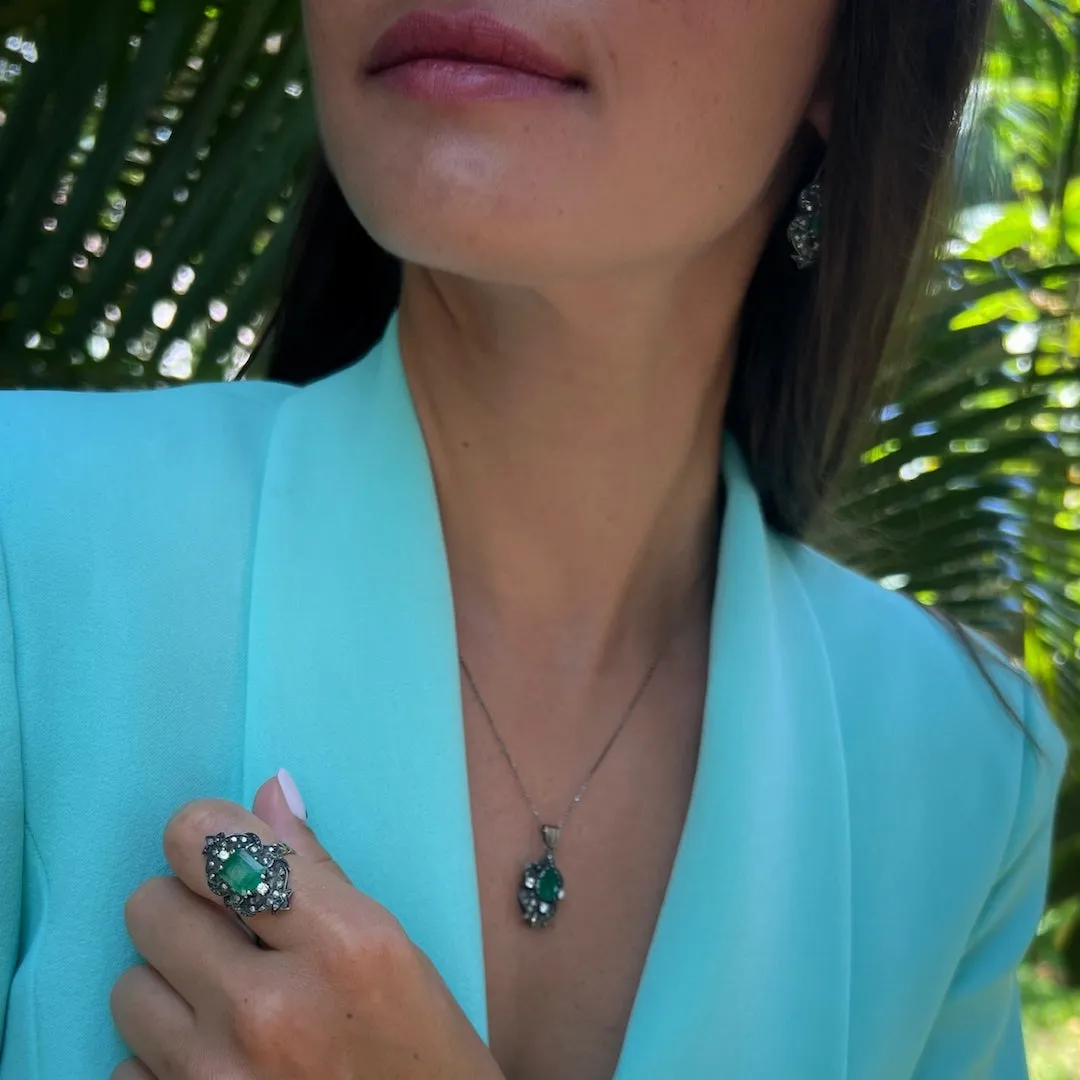 Emerald Vintage Ring