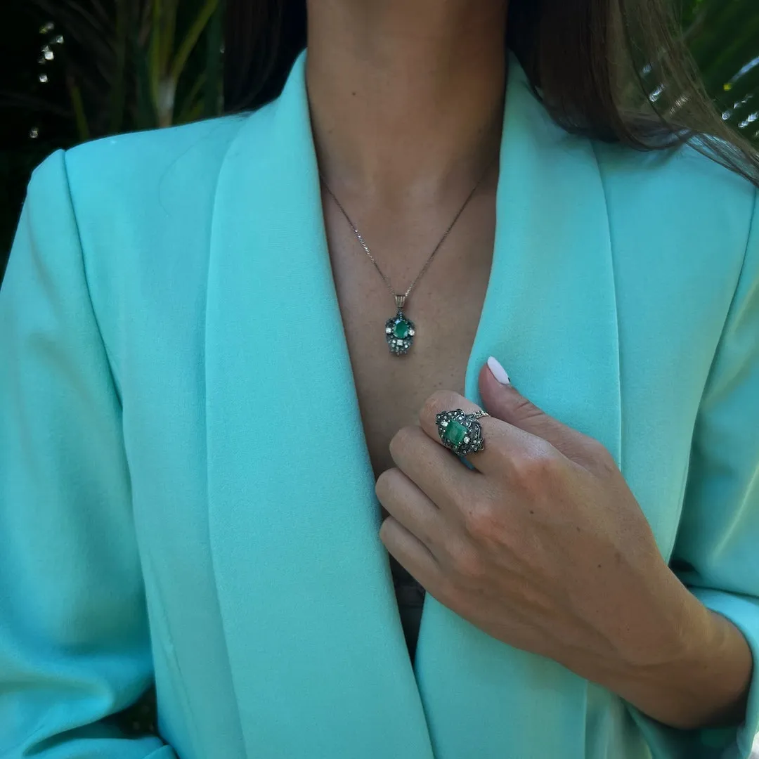 Emerald Vintage Ring