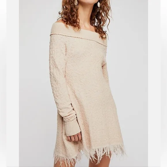 Free People Broken Glass Tunic Pullover Fringe Hem Crinkle Detail Sweater Dress