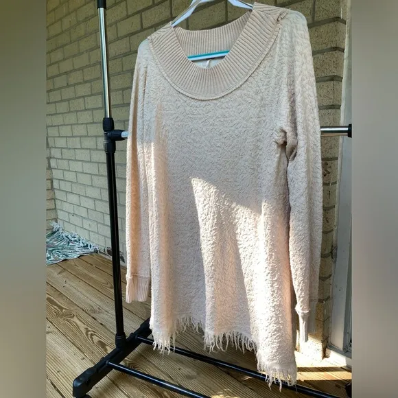 Free People Broken Glass Tunic Pullover Fringe Hem Crinkle Detail Sweater Dress