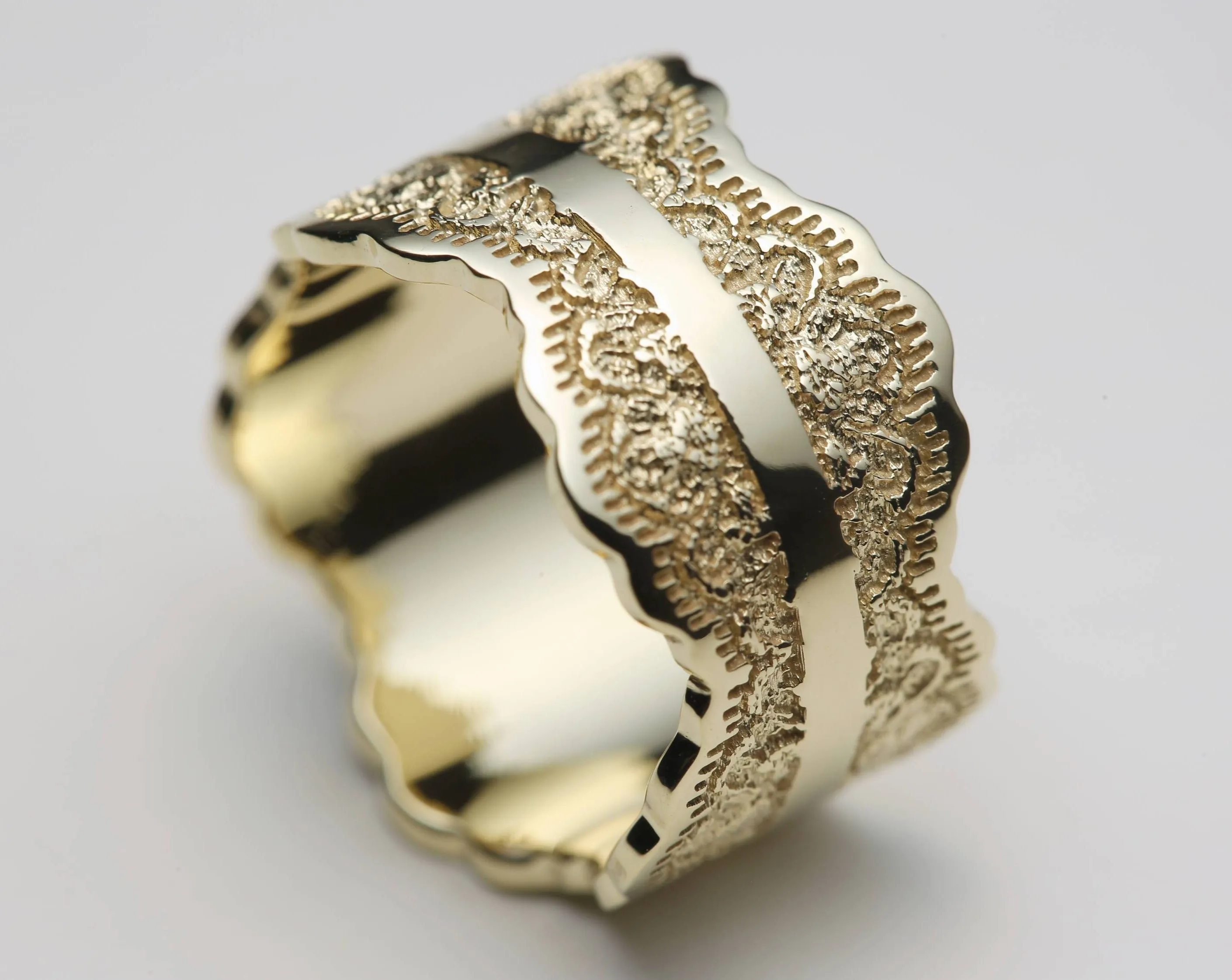 Gia Lace Wedding Ring