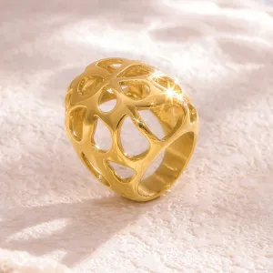 Gold-Cutout Elegance Ring