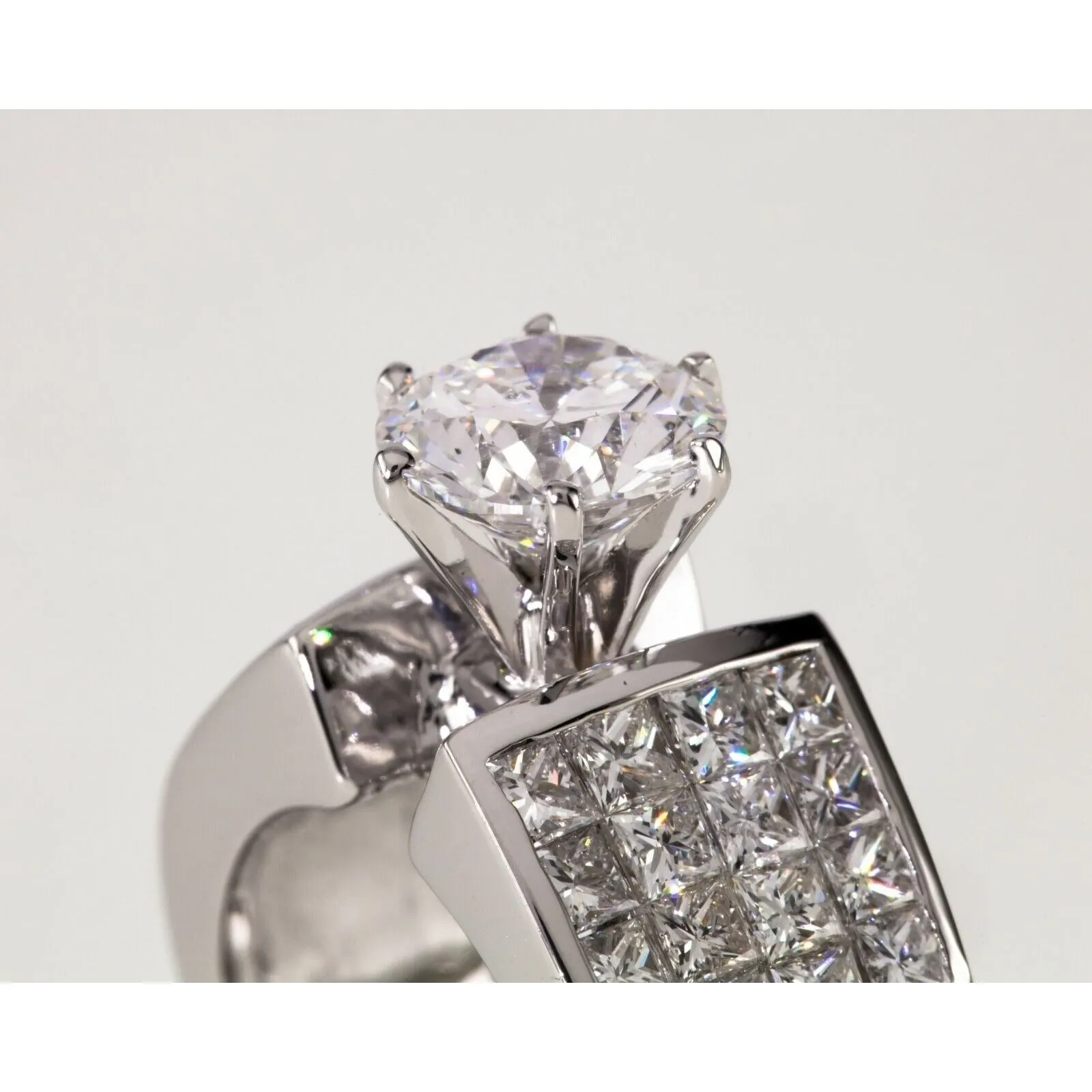 Gorgeous 1.71 Carat D Color Round Diamond Solitaire Ring Princess Accents Size 5