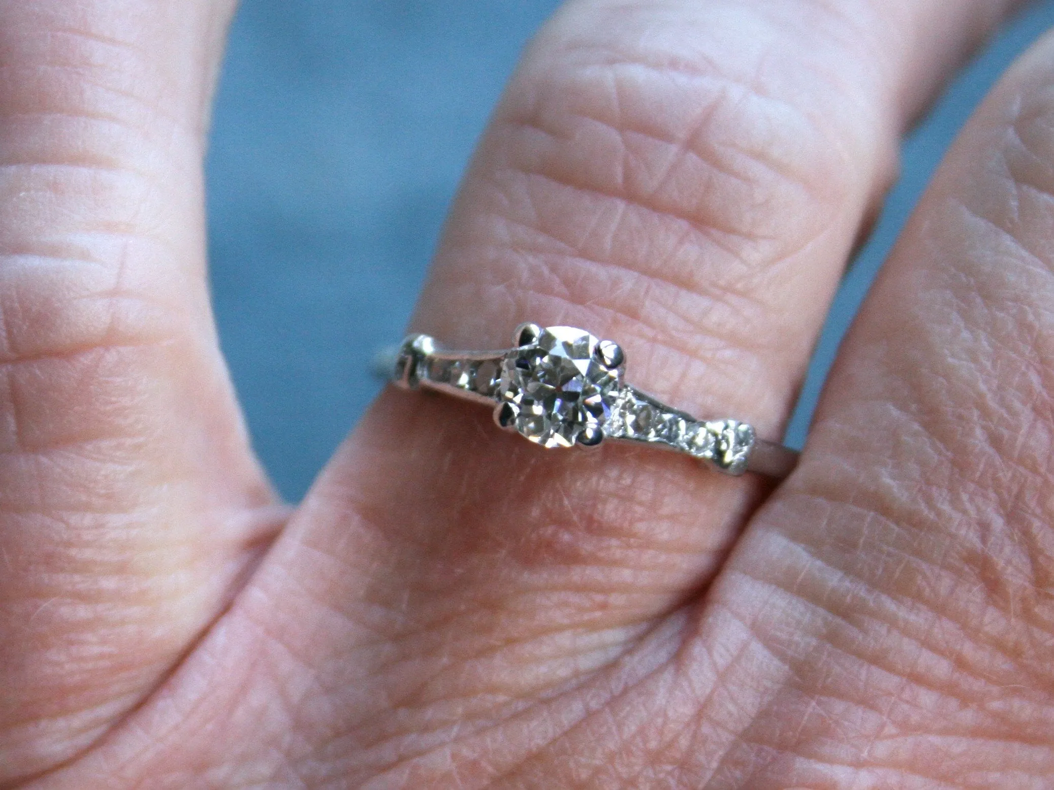 Gorgeous Antique Platinum Diamond Engagement Ring - 0.75ct.
