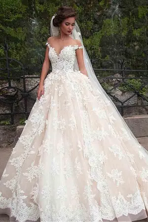 Gorgeous Ball Gown Cap Sleeves Wedding Dresses With Lace Appliques, MW993