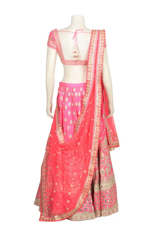 Gorgeous Bridal lehenga in Pink color online