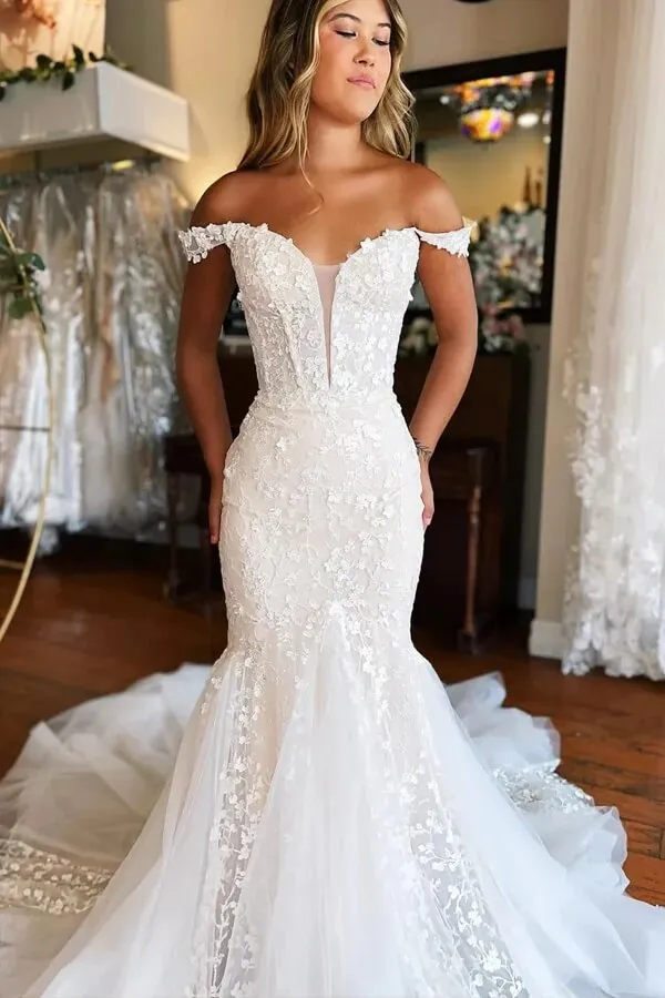 Gorgeous Ivory Tulle Mermaid V-neck Lace Appliqued Wedding Dresses, MW1002