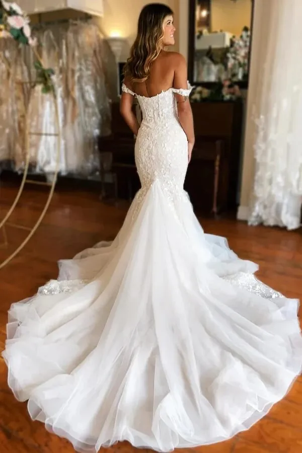 Gorgeous Ivory Tulle Mermaid V-neck Lace Appliqued Wedding Dresses, MW1002