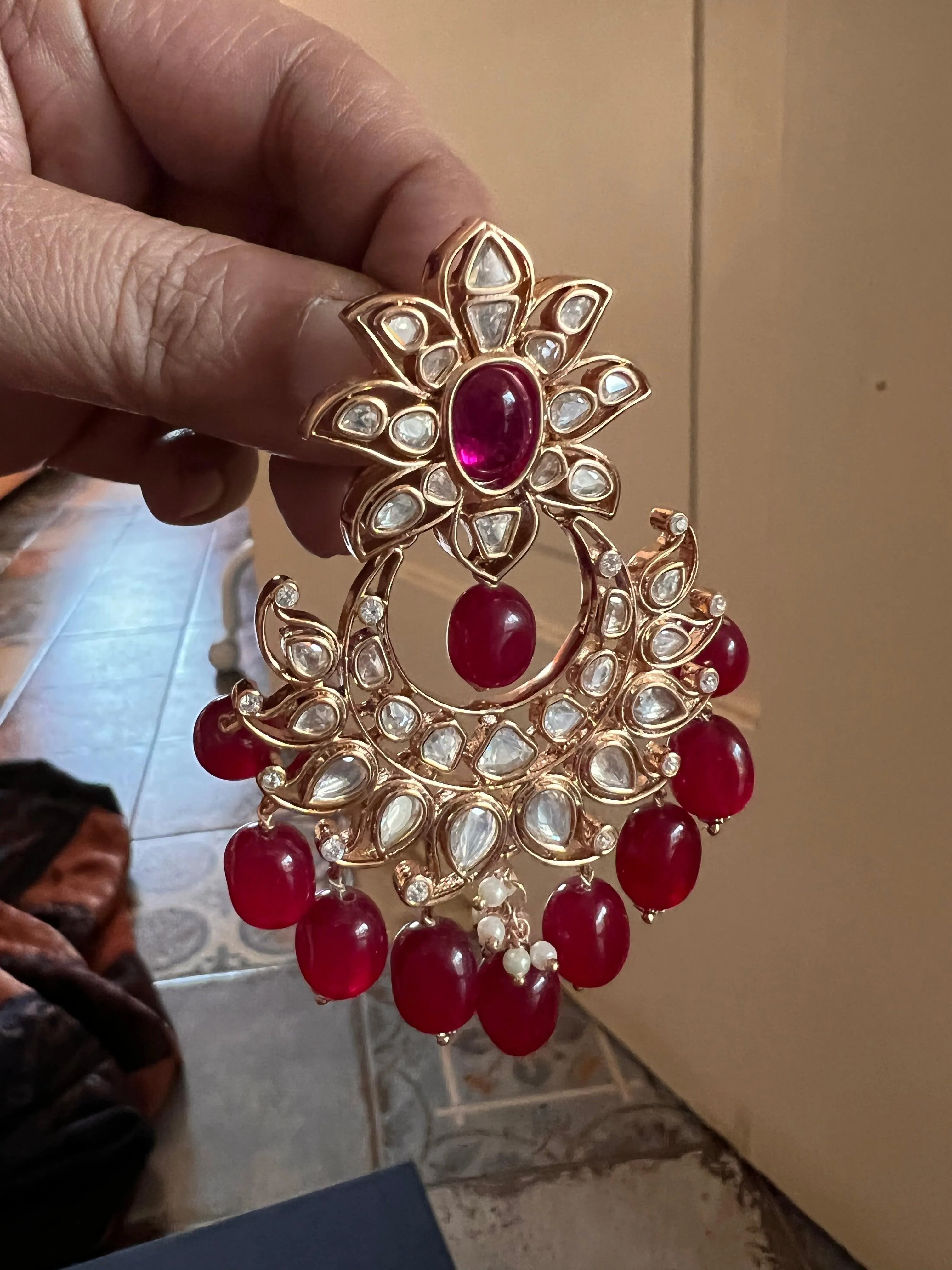 Gorgeous Red Kundan Earrings