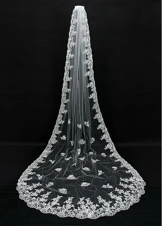 Gorgeous Tulle Cathedral Wedding Veil With Lace Applique
