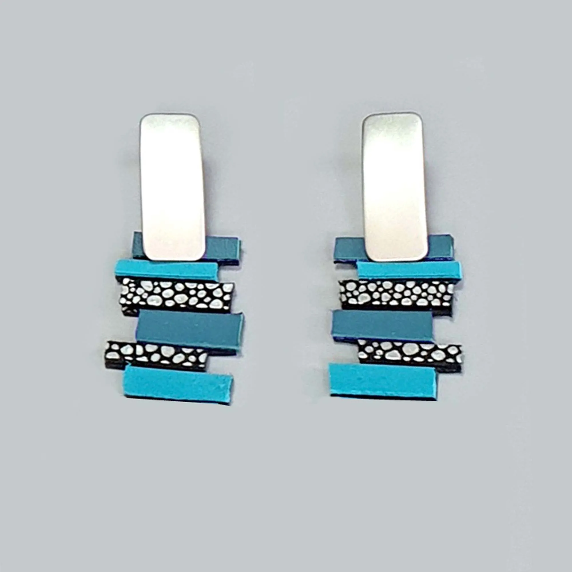 Hellena gold leather drop earrings