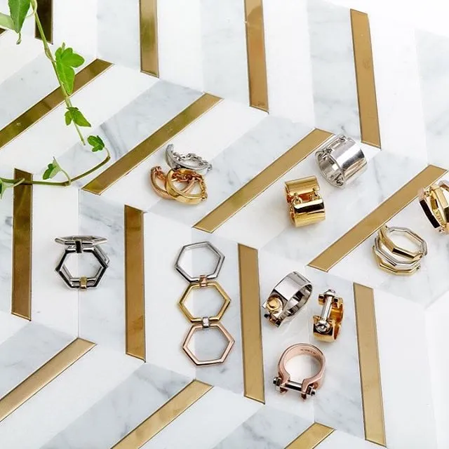 Hinge Ring