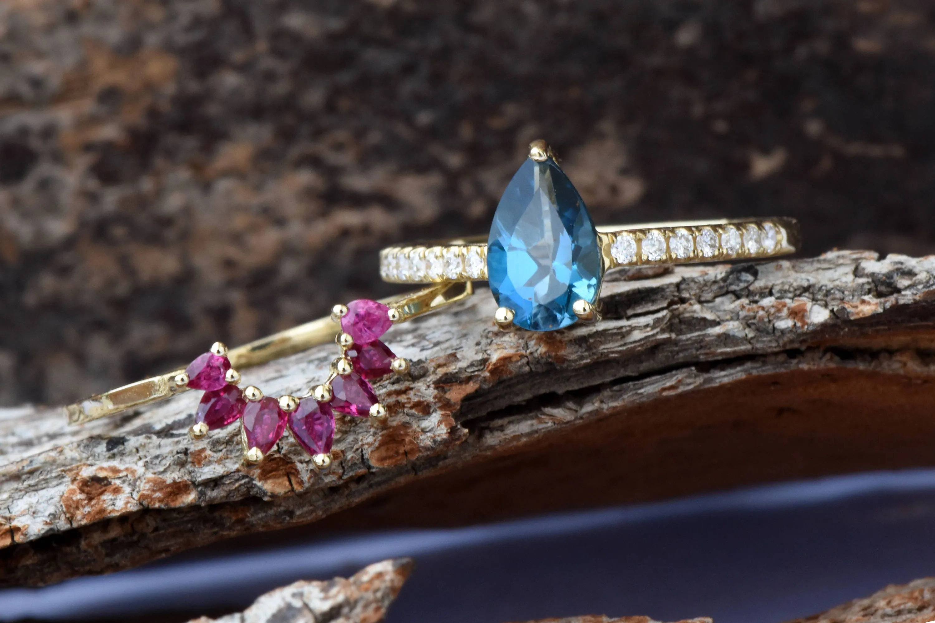 London blue topaz pear cut ring yellow gold-Bridal set rings yellow gold-Promised ring-Cluster wedding set-Ruby Ring