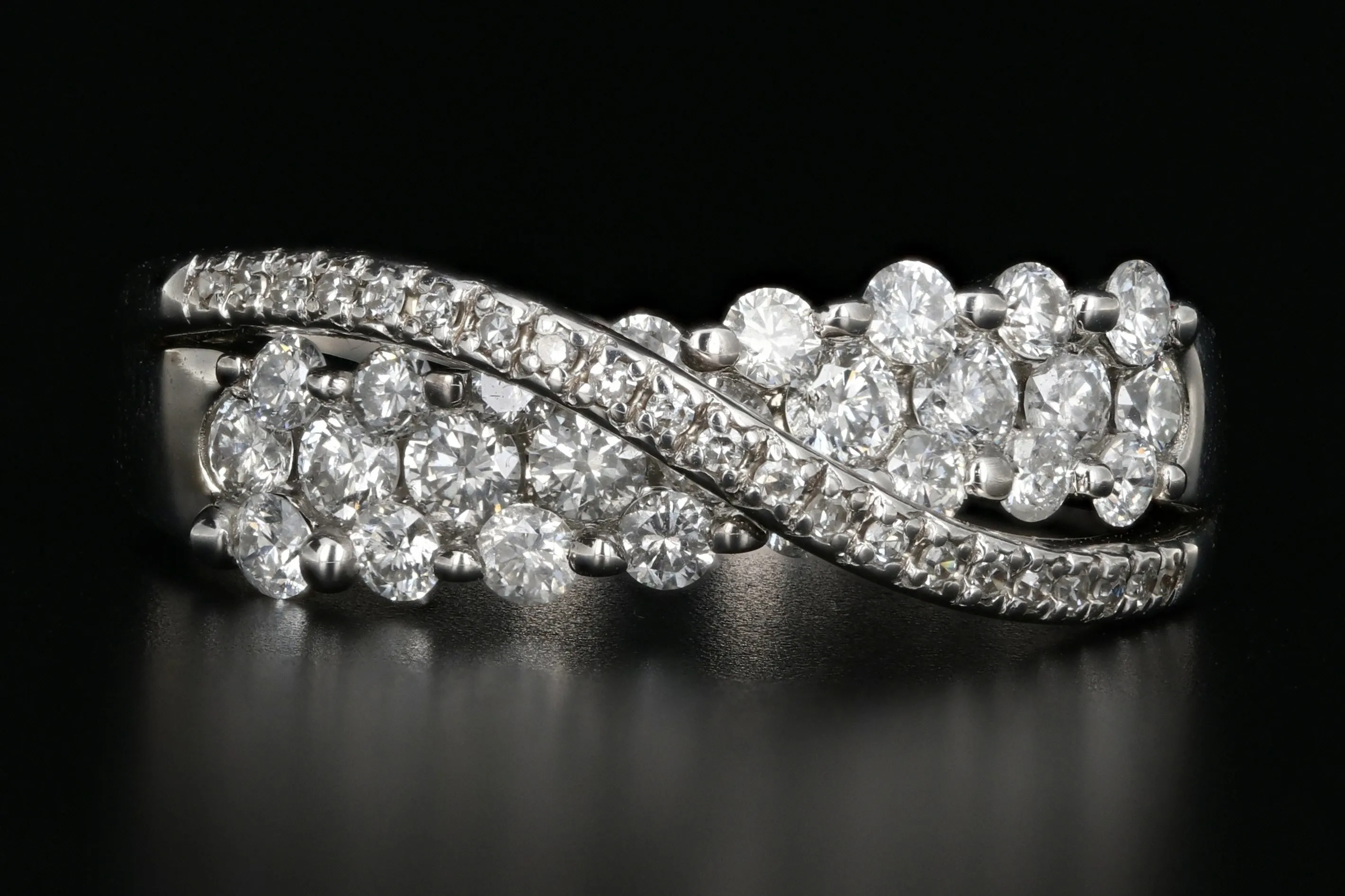 Modern 14K White Gold 1.20 Carat Diamond Band Ring