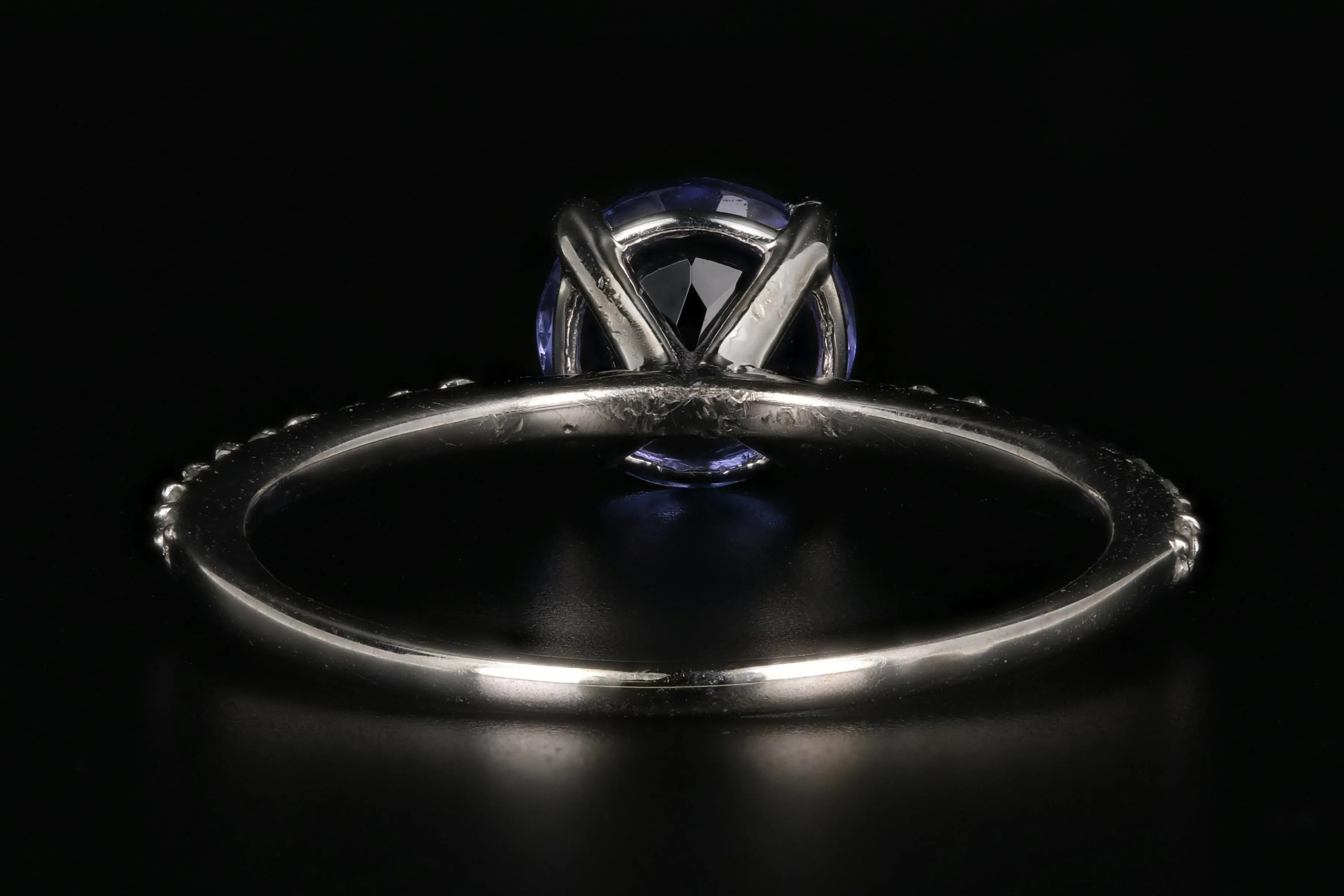 Modern 14K White Gold 1.35 Carat Tanzanite and Diamond Ring