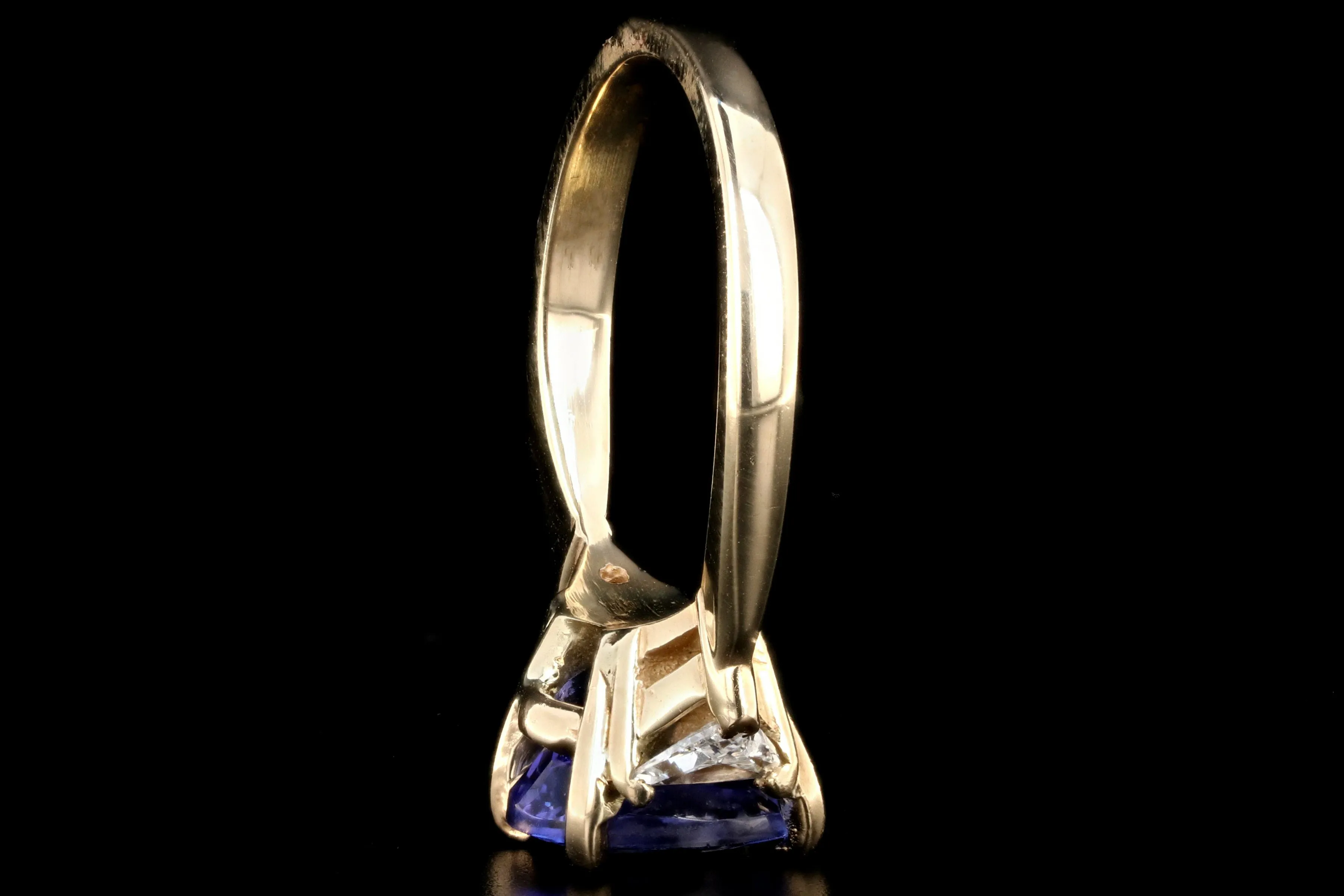 Modern 14K Yellow Gold 3 Carat Tanzanite and Trillion Cut Diamond Ring